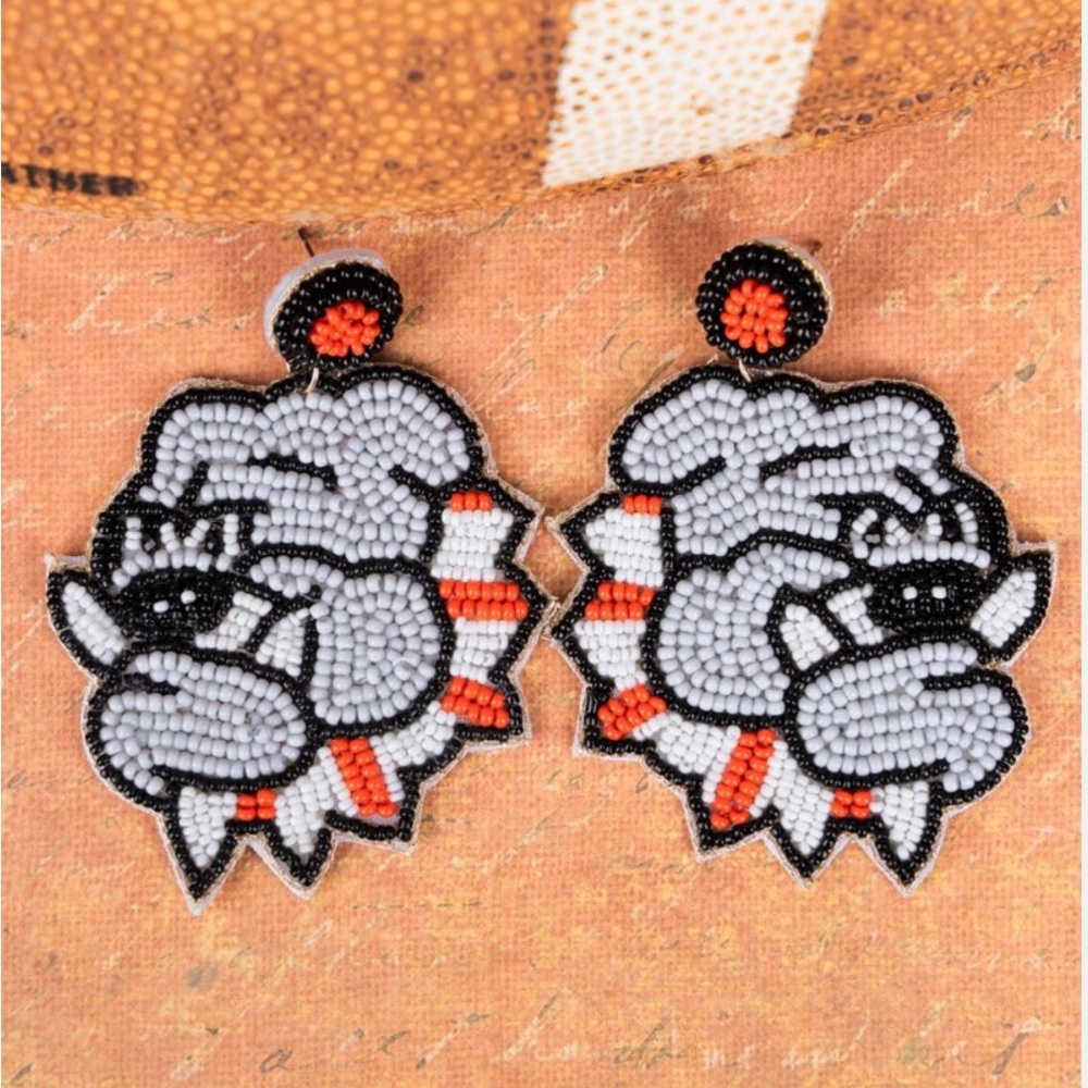 Bulldog Heads Seed Bead Earrings